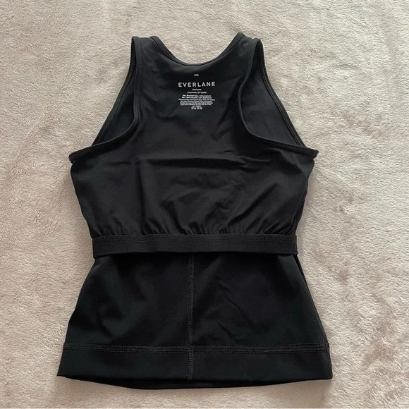 Everlane perform tank top size XXS - Picture 2 of 7